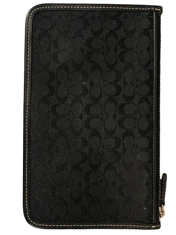 Wallet Designer By Coach  Size: Small