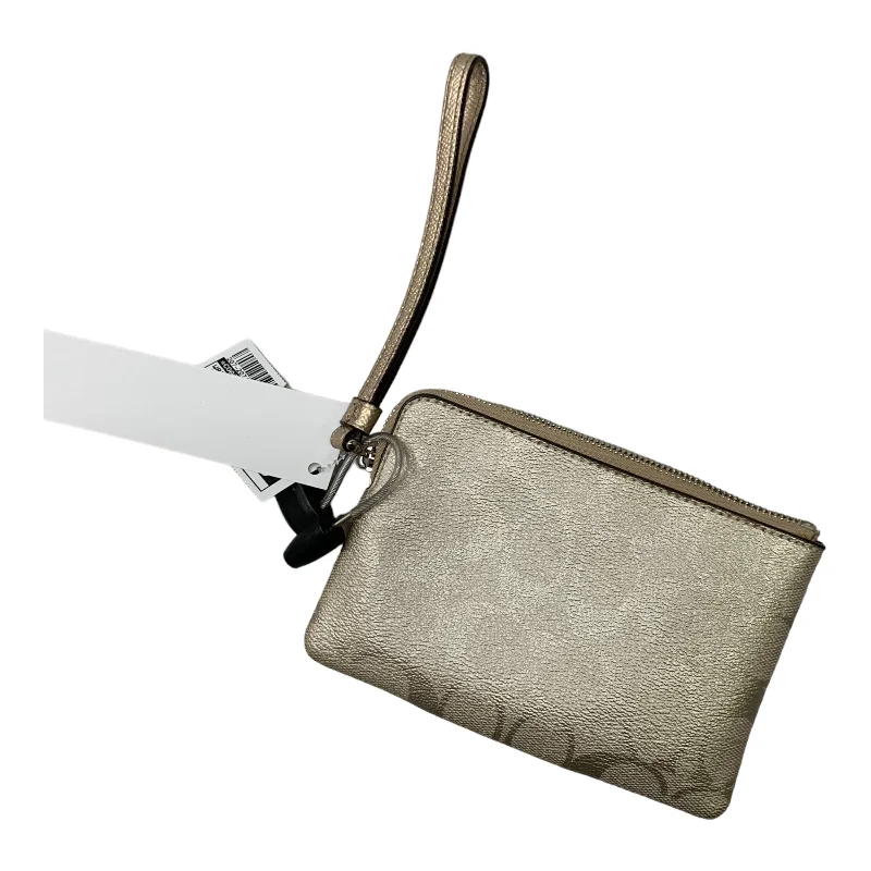 Wristlet Designer By Coach  Size: Medium