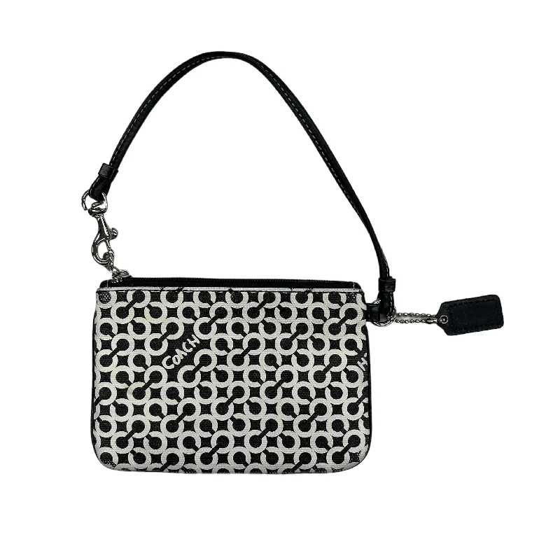 Wristlet Designer By Coach  Size: Small