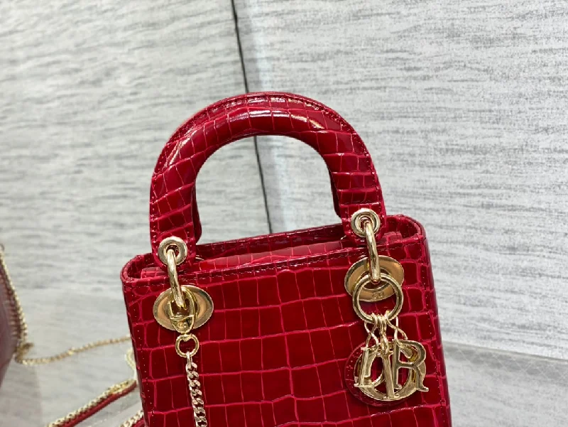 Christian Dior Bags  600