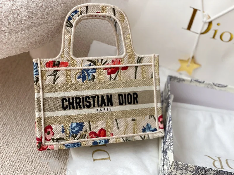 GlitzyBags - Designer bags by Dior 208