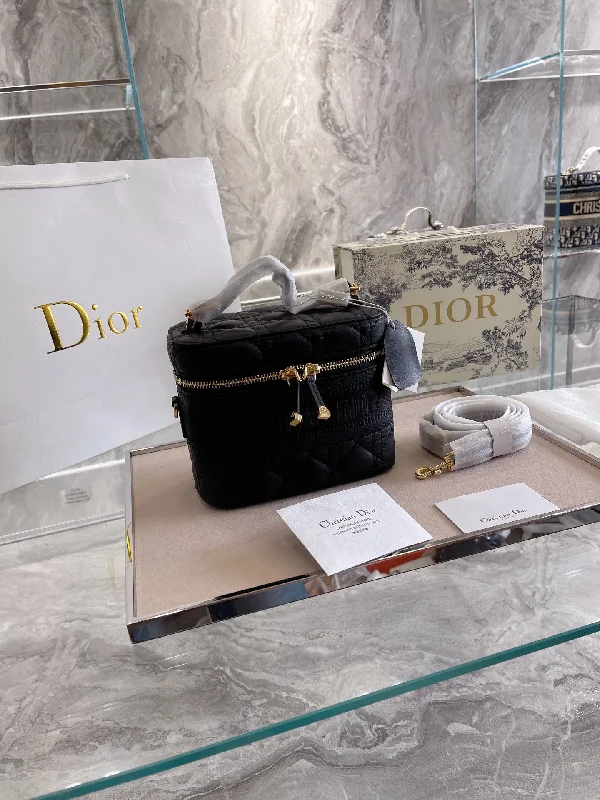 GlitzyBags - Designer bags by Dior 215